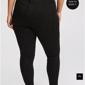 Torrid High Rise Skinny Jeggings